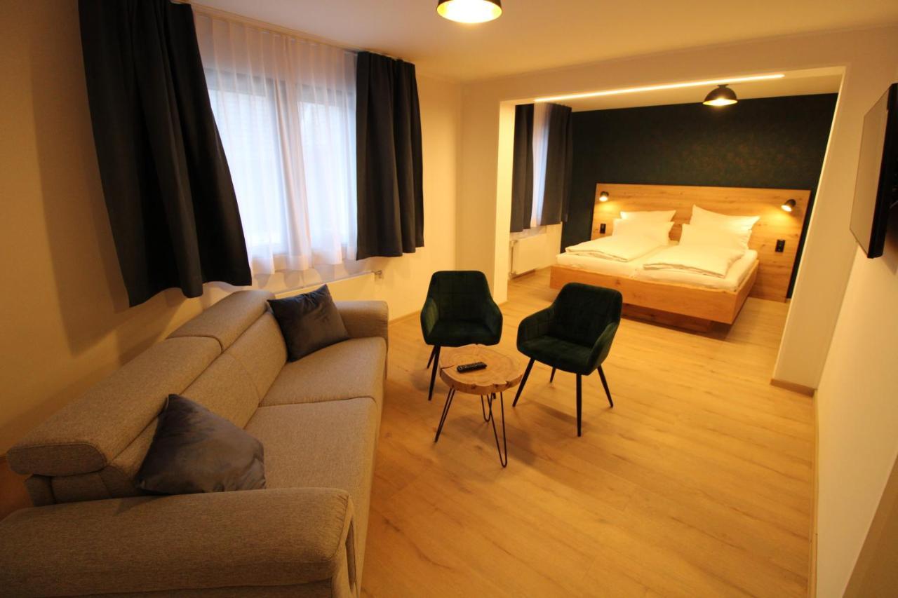 Der Hirsch Hotel Моншау Екстер'єр фото