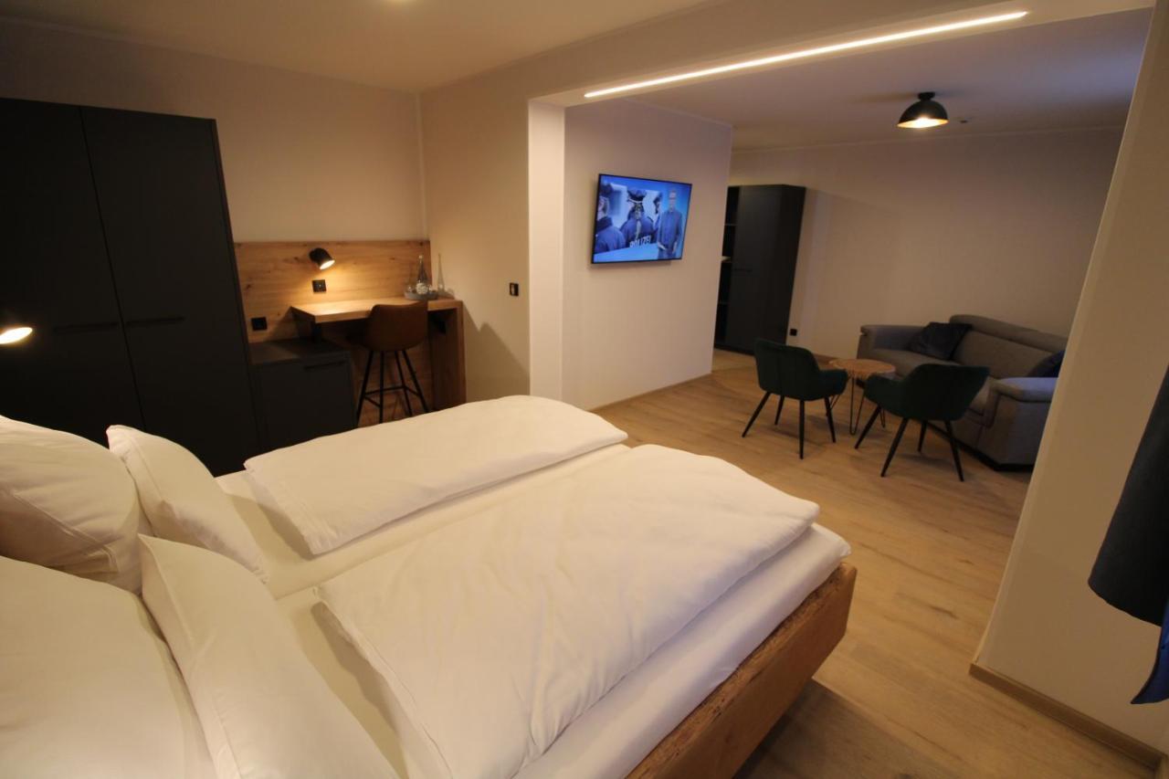 Der Hirsch Hotel Моншау Екстер'єр фото