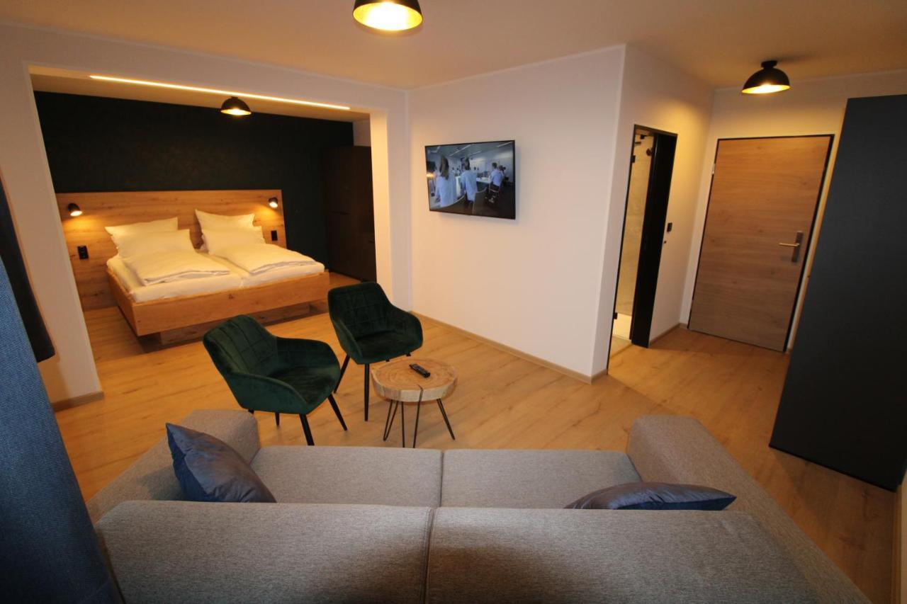 Der Hirsch Hotel Моншау Екстер'єр фото