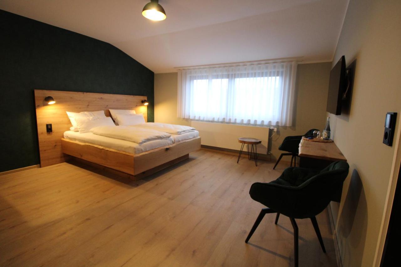 Der Hirsch Hotel Моншау Екстер'єр фото
