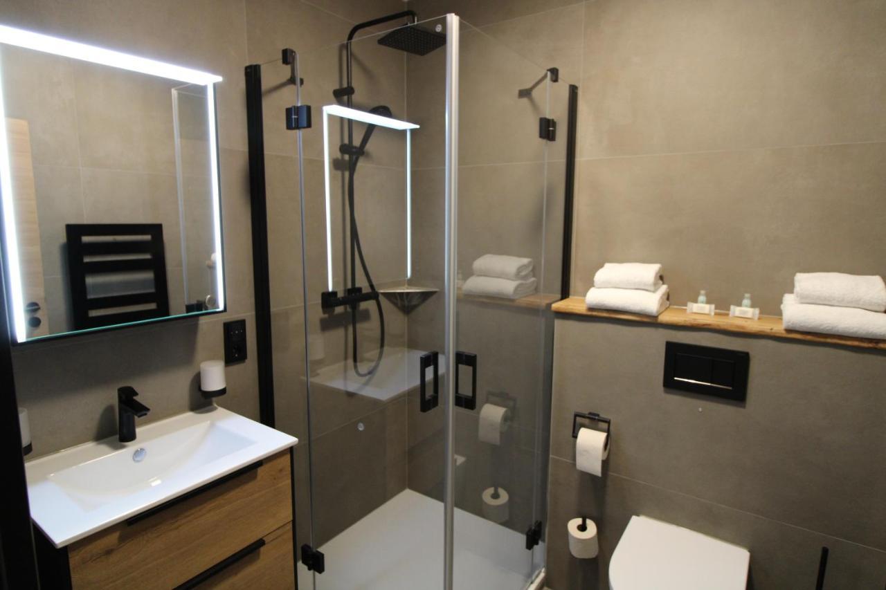 Der Hirsch Hotel Моншау Екстер'єр фото
