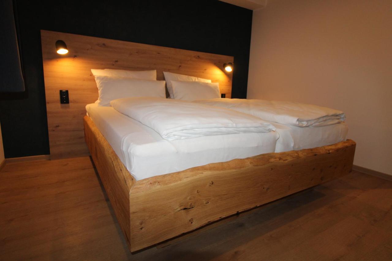 Der Hirsch Hotel Моншау Екстер'єр фото